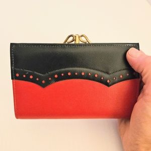 Vintage 1960's  women's wallet from Hong Kong